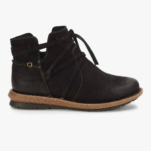 Born Suede Chukka Boots